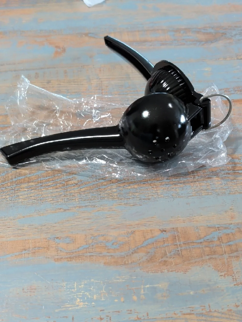 Sauza Handheld Citrus Juicer – NWT | Black Ceramic Manual Juicer Press